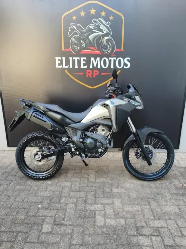 XRE 300 300 SAHARA ADV CINZA 2025/2025