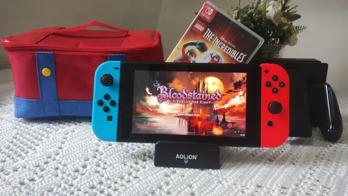 Nintendo Switch V2 Novo! + SD256GB