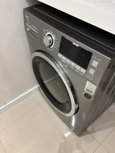 Máquina lava e seca