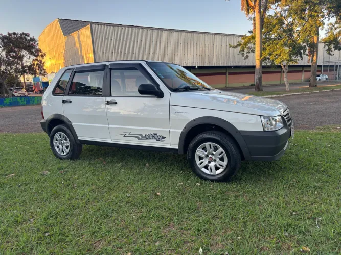 Fiat Uno Mille WAY Economy 1.0 F.flex 4P 2013