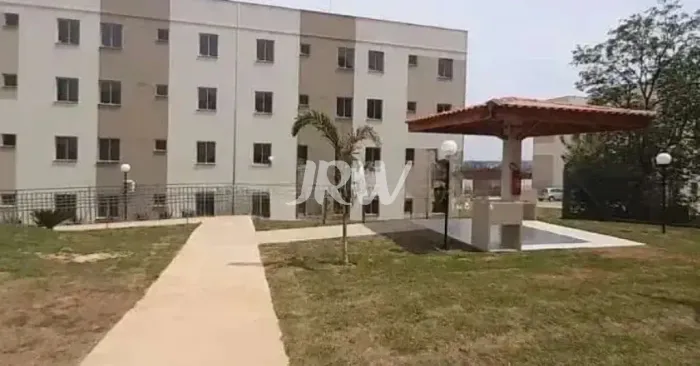 Apartamento à Venda no Condomínio Residencial Mont Serrat em Salto/SP Valor: R$ 220.000,00