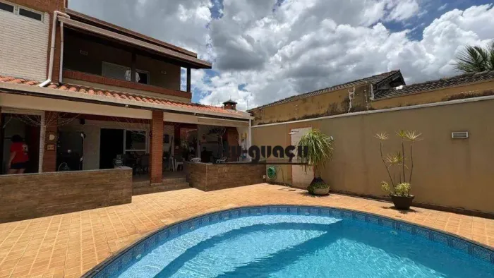 Casa com 1 dormitório à venda, 180 m² por R$ 560.000,00 - Parque Residencial Potiguara - I