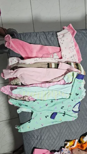 Lote de roupas de bebê de 0 a 12 meses
