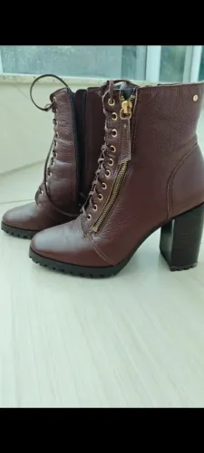 Bota parô