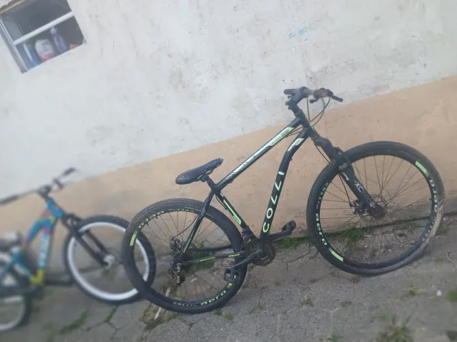 Bike com câmera furada 