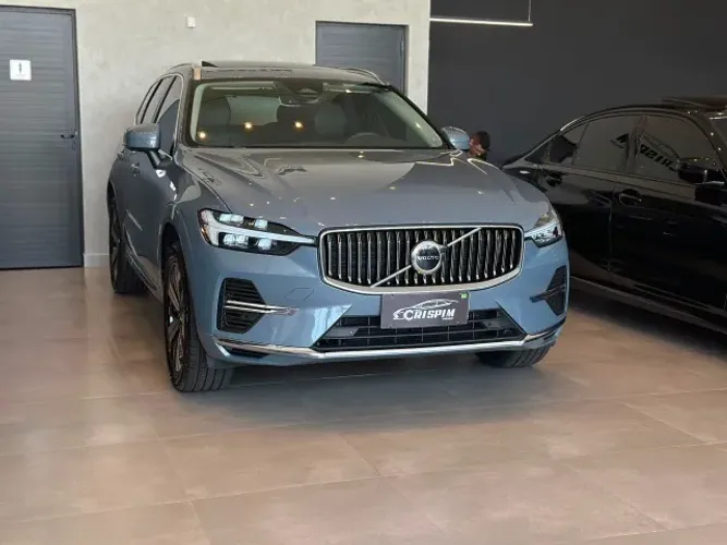 Volvo XC-60 T-8 Plus 2.0 AWD (híbrido) 2024