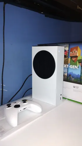 Xbox Series S - Excelente estado