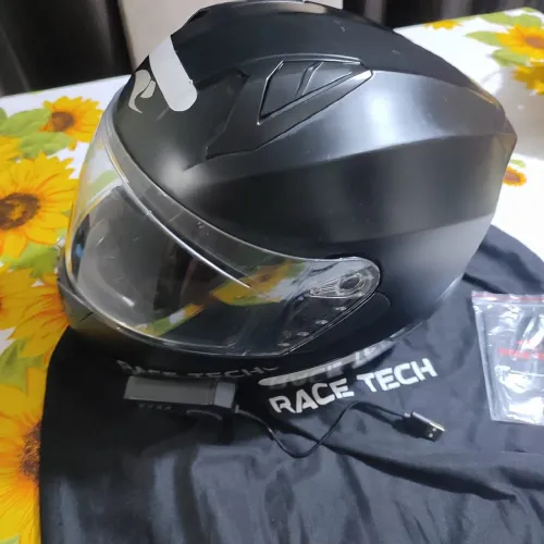 Vendo capacete Race Tech semi novo