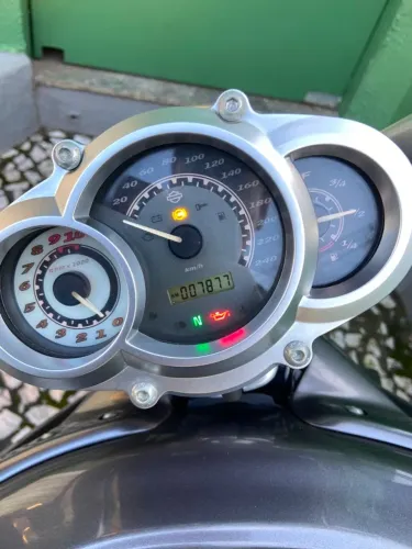 HARLEY-DAVIDSON