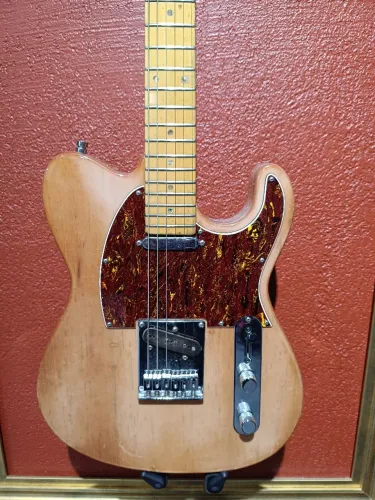 Guitarra Telecaster T505