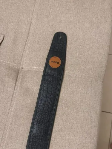 Correia para baixo guitarra ou violão