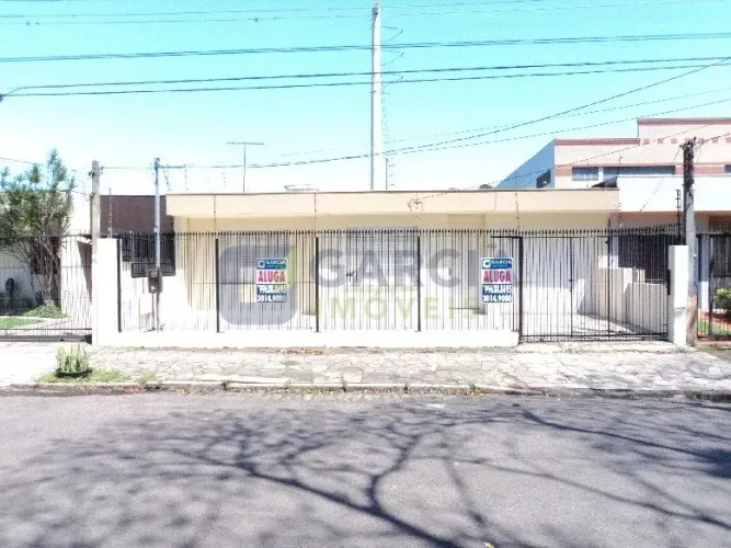 Casa à venda no Bairro Parque Minuano, Porto Alegre