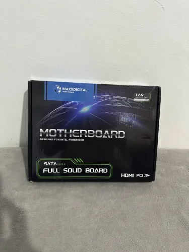 Placa mãe LGA 1150 LACRADA
