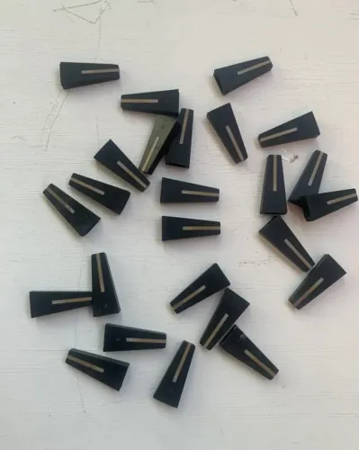 Knob equalizador Yamaha Q-2031. Preço unitário 