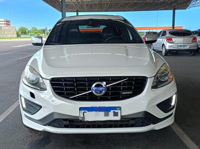 Volvo XC 60 T-5 R-design 2.0 FWD 5P 2014