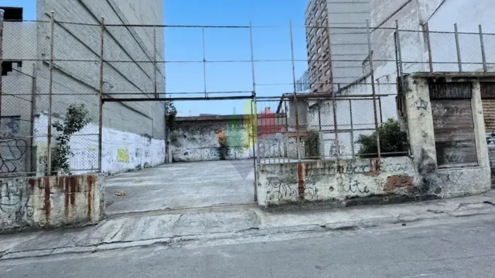 Terreno à venda no Centro do Rio de Janeiro - 790m²