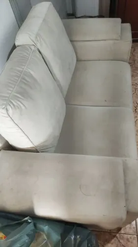 Vendo sofá 2 lugares em bom estado 