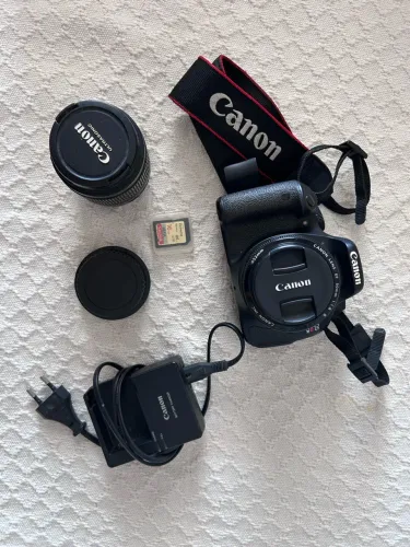 Câmera profissional T3i