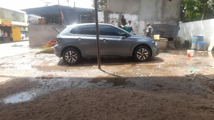 Volkswagen Polo Track 1.0 Flex 12V 5P 2023