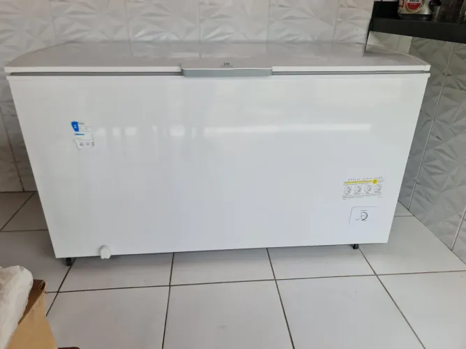 Freezer inverter Semi- Novo