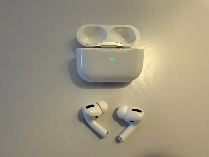 AirPods Pro 1ª Geração - Original Apple - Funcionando Perfeitamente