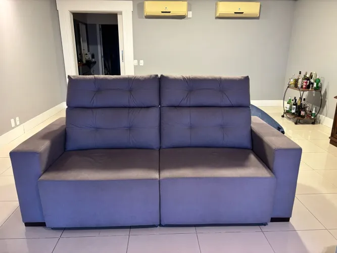Sofá retrátil