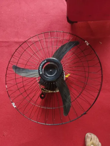 Vendo ventilador de parede usado bivolt 60cm com defeito usado