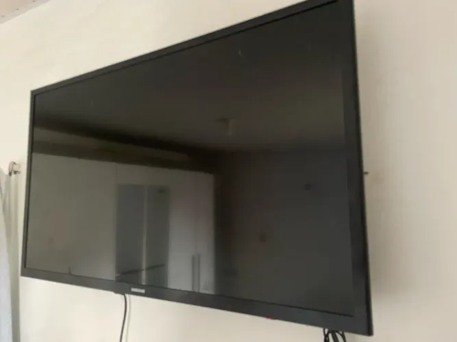 TELEVISÃO SAMSUNG 32 COM PROBLEMA NO SENSOR