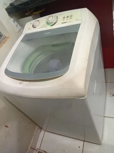 Vendo máquina de lavar conservada funcionando