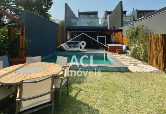 PÉ NA AREIA CAMBURI 4 SUITES MOBILIADO