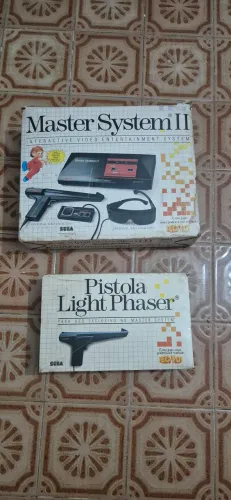Master System II TecToy na Caixa + Light Phaser na Caixa (No Estado / Sem Teste)