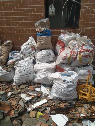Doação de Cascalho para obra