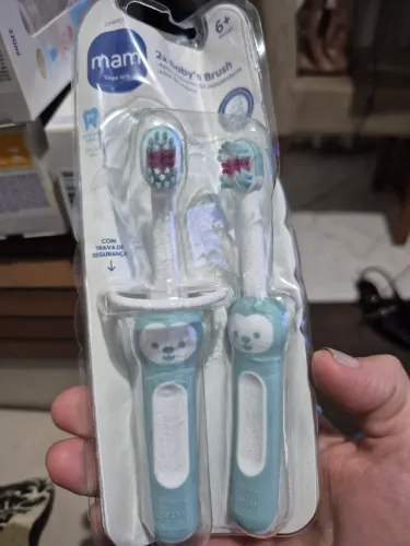 Kit escova de dente bebe