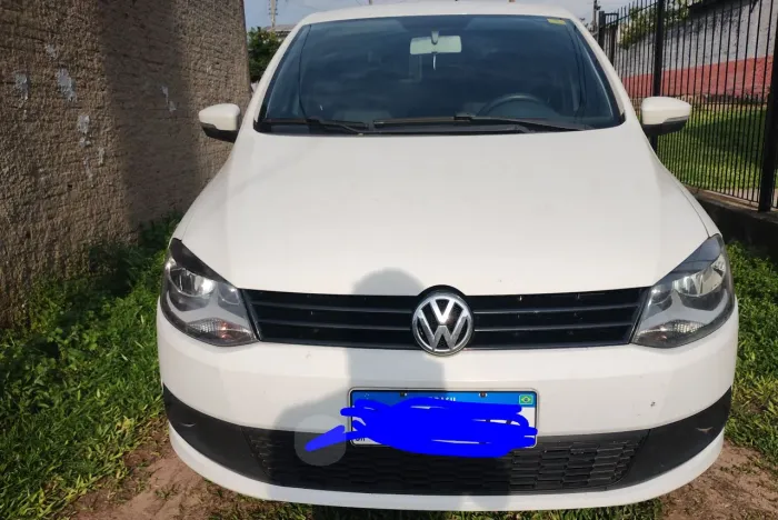 Volkswagen Fox 1.0 MI Total Flex 8V 5P 2014
