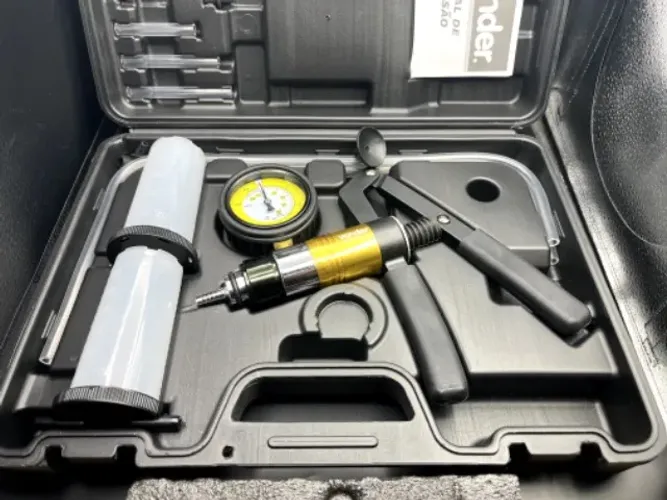 MALETA COM BOMBA MANUAL DE VACUO E PRESSAO BMV 2040 23 PCS