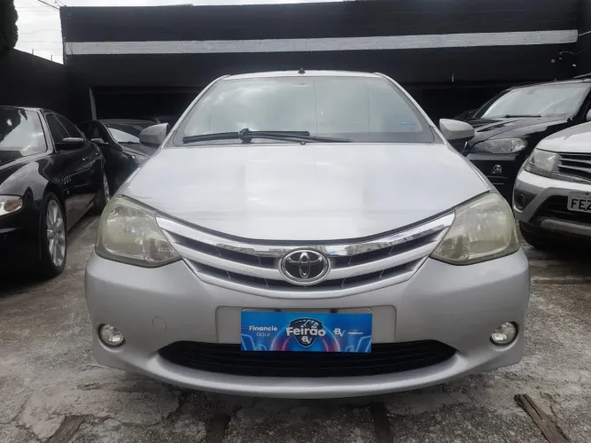 Toyota Etios XLS Sedan 1.5 Flex 16V 4P Mec. 2014