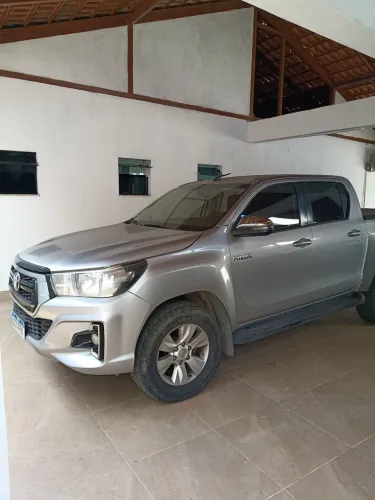 Toyota Hilux CD SR 4X4 2.8 TDI Diesel Aut. 2019