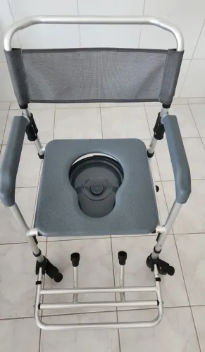 Cadeira de Banho para Idosos