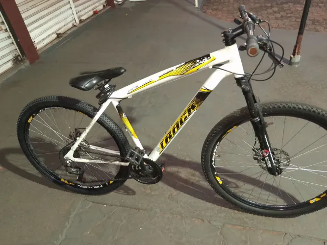 Bike semi nova aro29