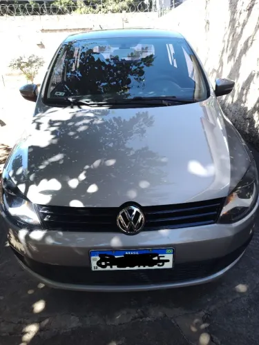 Volkswagen Fox 1.0 MI Total Flex 8V 5P 2013