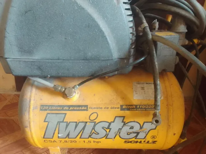 Compressor para pintura e etc