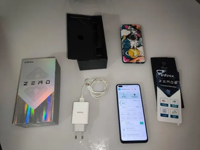 Smartphone/Celular - INFINIX ZERO 8