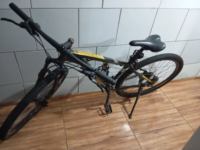 Bicicleta Caloi Vêlox Aro 29 semi nova