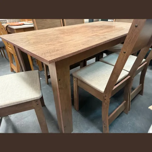 Mesa com 6 cadeiras - entregamos hoje
