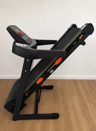 Esteira Evolution Fitness EVO 2800 - 18 km/h, Inclinação Eletrônica e Bluetooth
