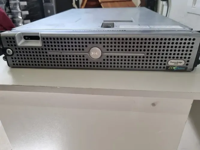 Servidor Dell Poweredge 2950