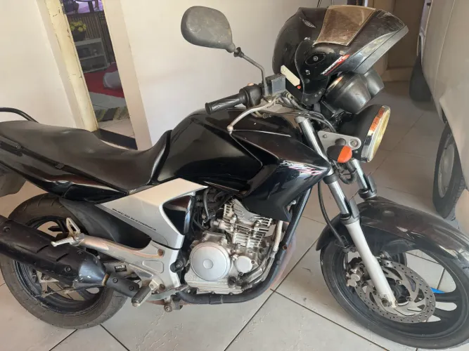 Fazer 250