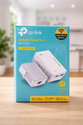 TP-Link AV600 Powerline Wi-Fi Kit (TL-WPA4220 KIT)