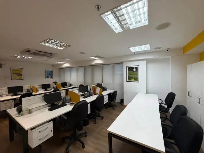 Conjunto de 15 salas comerciais no Absolutto Business | Barra Bonita