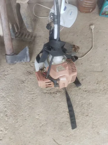Roçadeira a gasolina